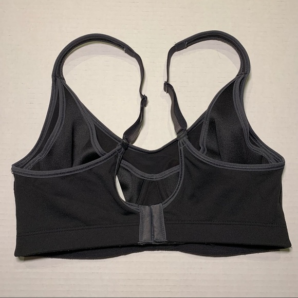 34C Victoria’s Secret VSX sexy sport bra - Picture 2 of 13